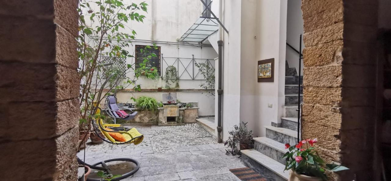 Casa Bellini Apartment Palermo Bagian luar foto