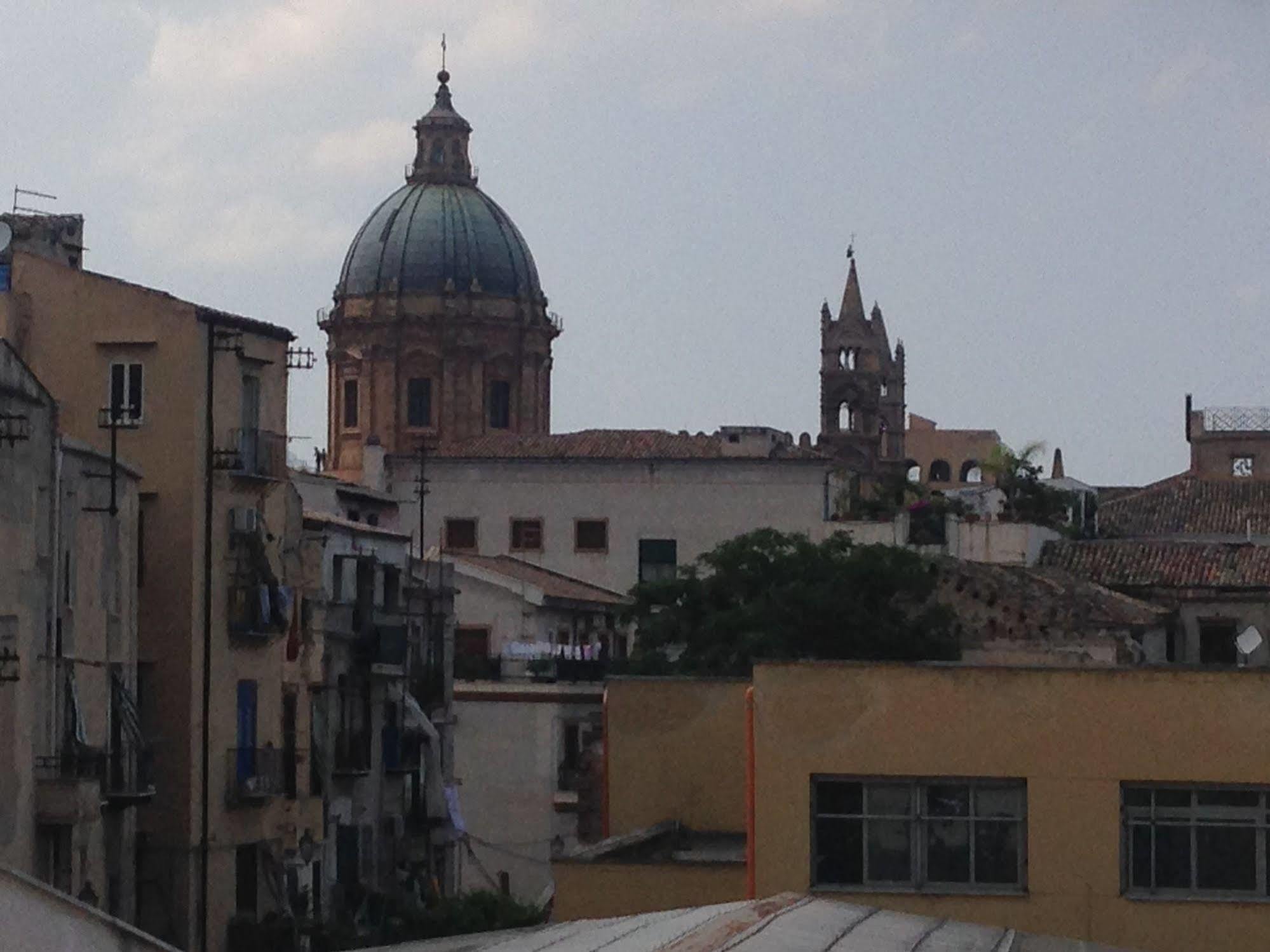 Casa Bellini Apartment Palermo Bagian luar foto
